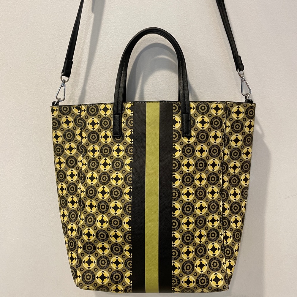Jackie Smith Tote Bag . Made in Argentina . Pristine Condition